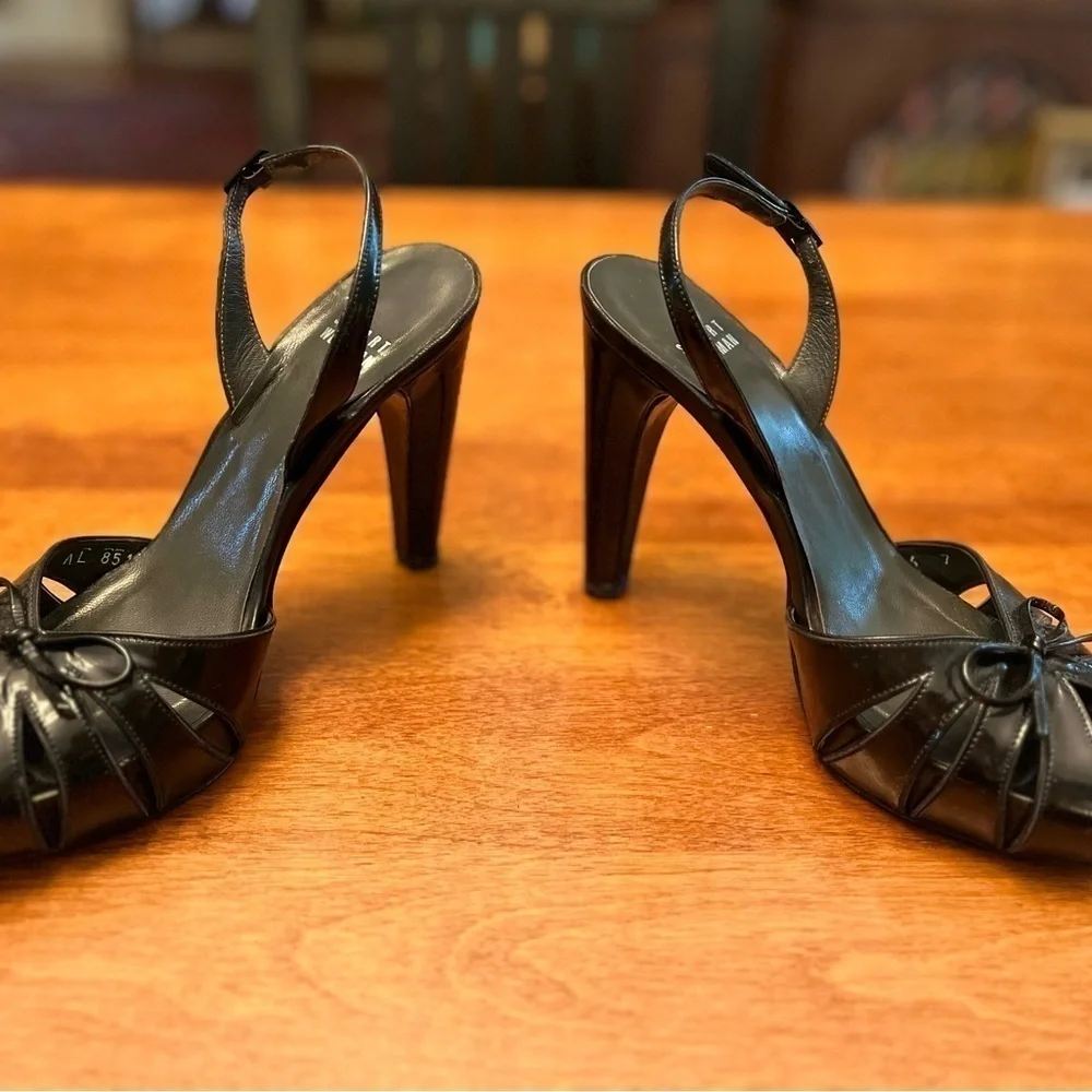 Stuart Weitzman Heels EUC Black Size 7 Peep Toe with Tiny Bow Chic Classic Elega
